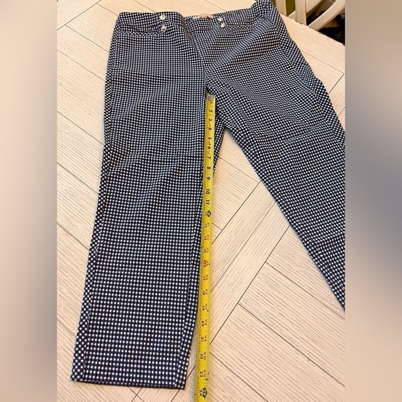 Hope & Harlow blue and white checked print ankle pants. Elastic waist. Size L - Picture 3 of 10